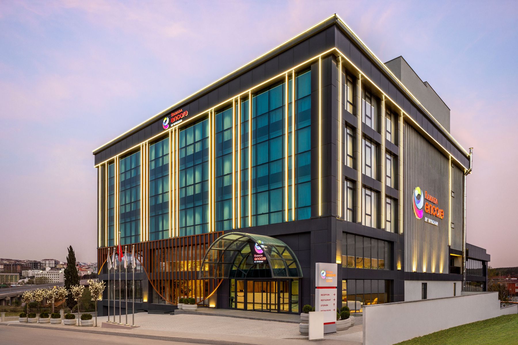 Ramada Encore Arnavutköy dış görünüm